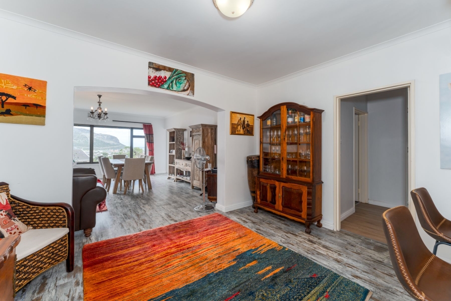 To Let 3 Bedroom Property for Rent in Fish Hoek Western Cape